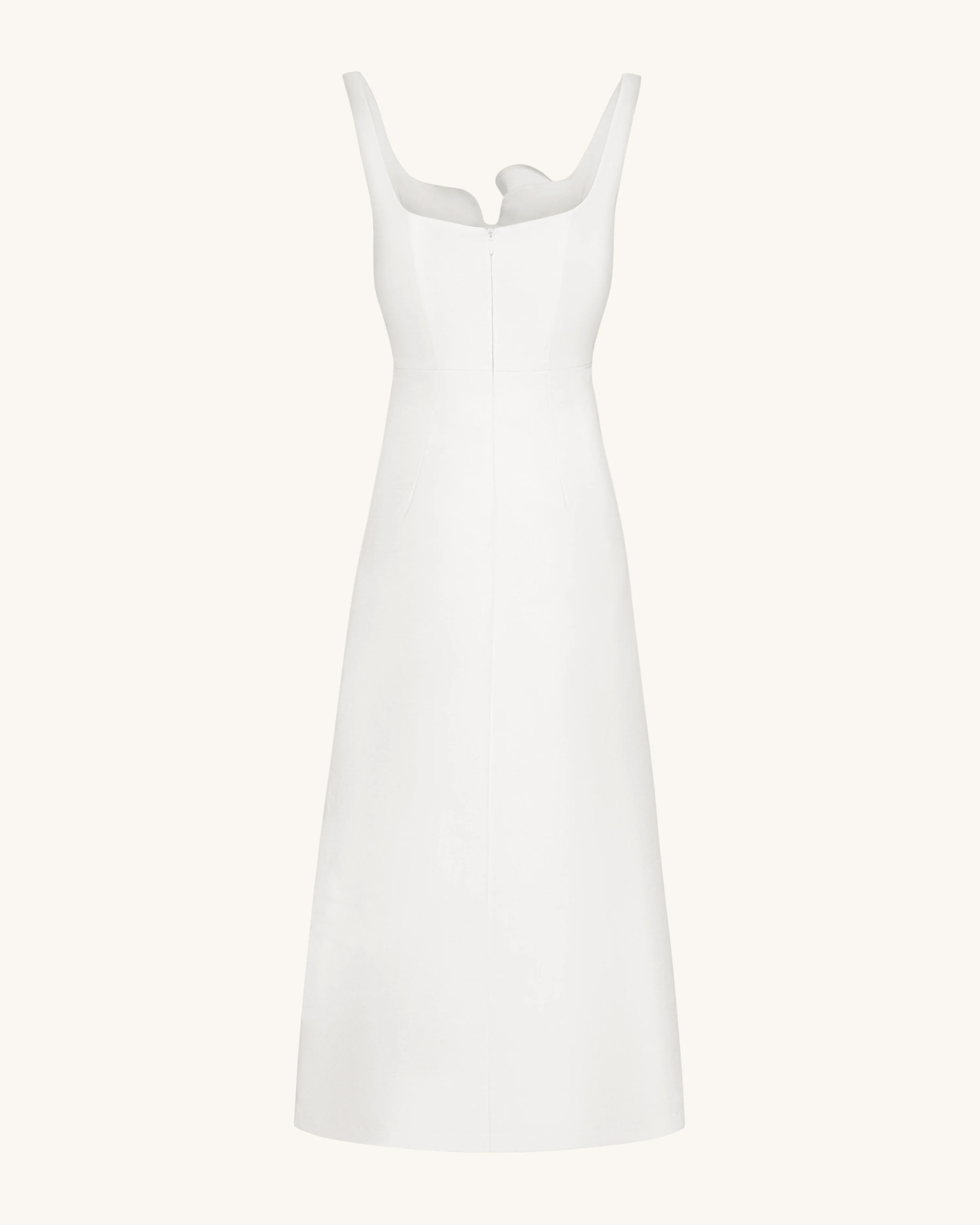 3D Vine-Appliqué Asymmetric Sweetheart Gown - White - Image 5