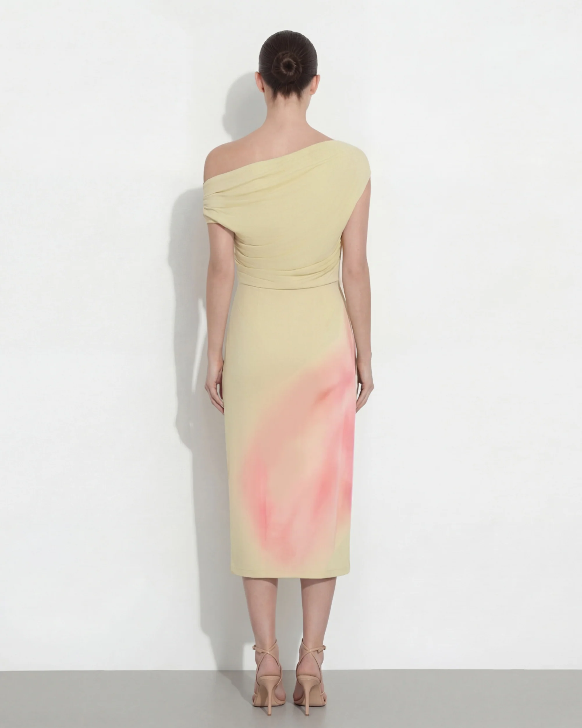 Watercolor Floral Print One-Shoulder Asymmetric Midi Dress - Yellow - Image 2